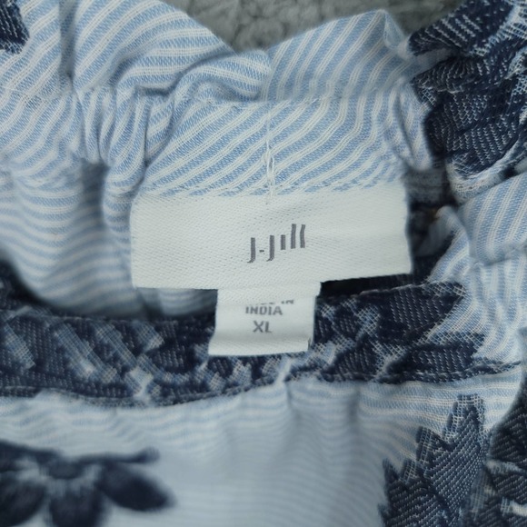 J. Jill XL Ocean Breeze Off the Shoulder Blue Floral Top - Picture 4 of 9